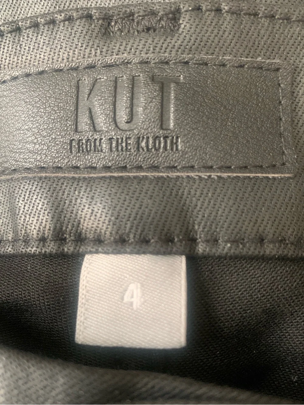 Kut from the Kloth Black Coated “Meg” High Rise Fab Ab Wide-Leg Jeans Size 4